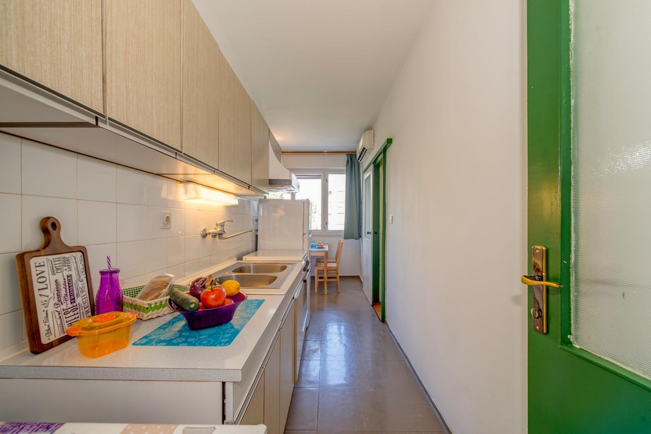 A Quiet Apartment With Balcony In ספליט מראה חיצוני תמונה